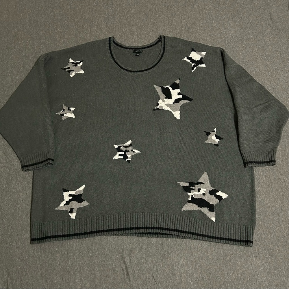 Torrid Gray Crewneck Stars Sweater - 5X